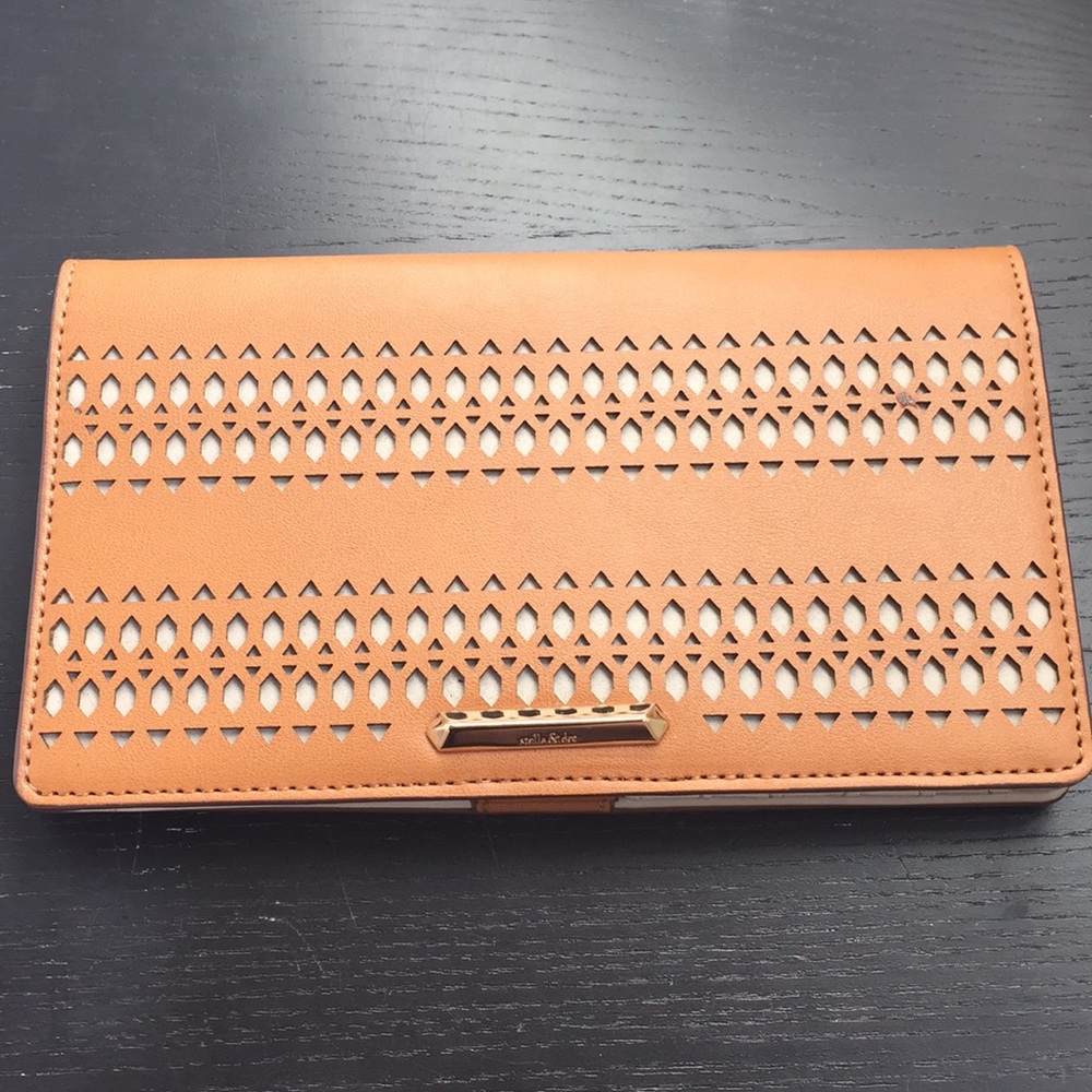Laser cut out wallet w/ vegan leather - camel NWT